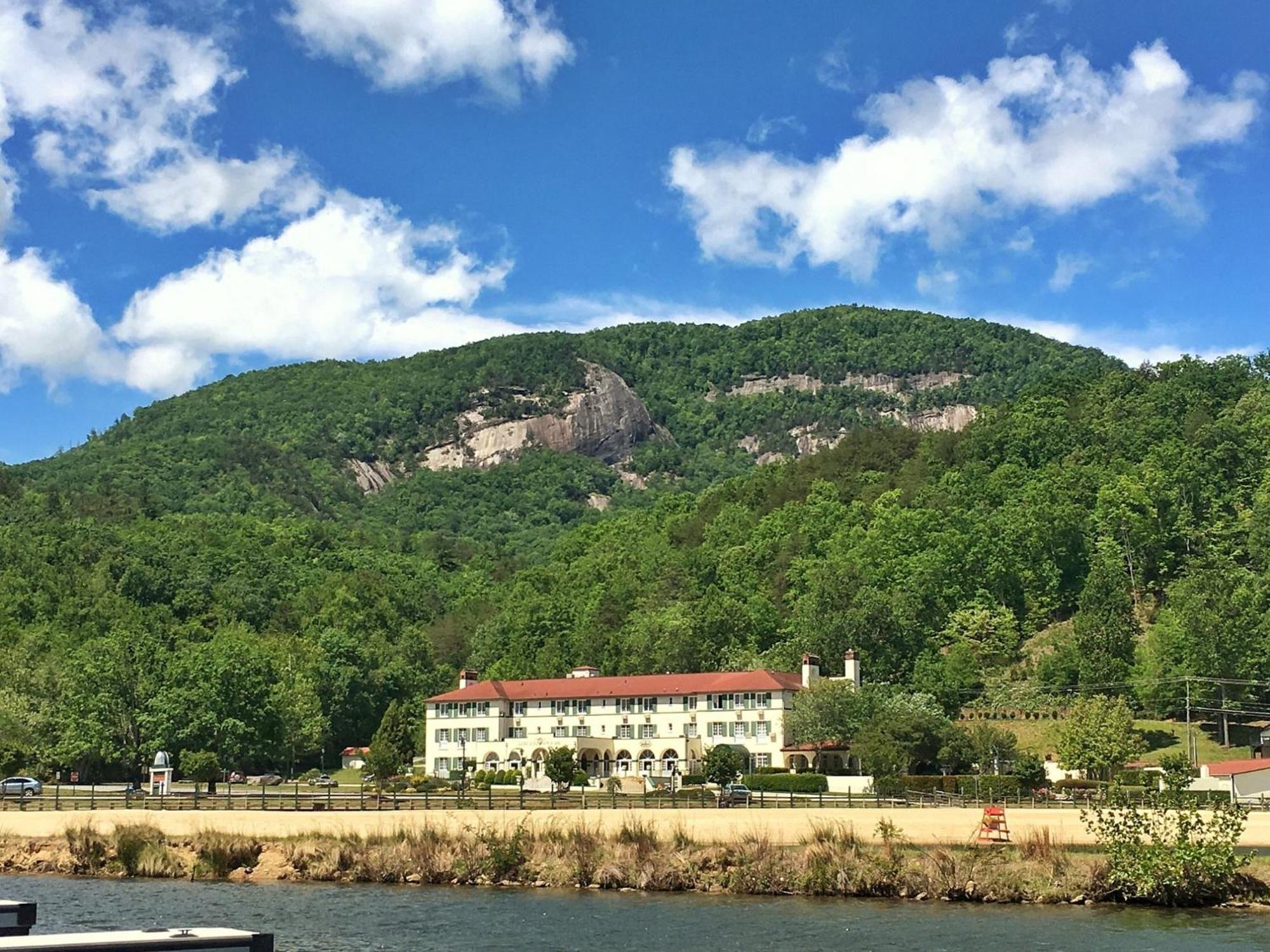 Lake Lure Inn And Spa Exteriör bild